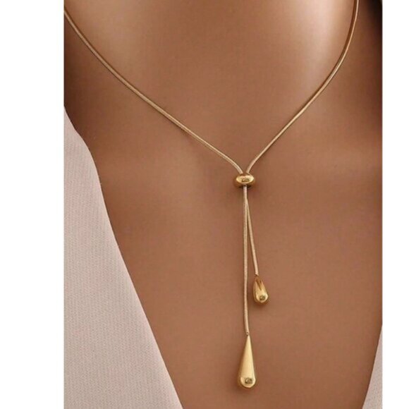 Adjustable Teardrop Lariat Necklace | 18K Gold Filled - Picture 2 of 2